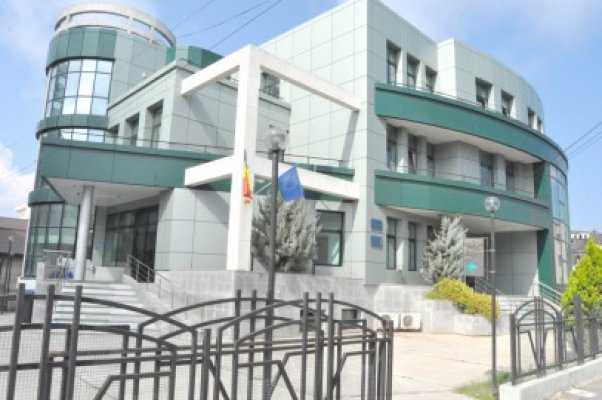 Se caută şefi la instanţele constănţene